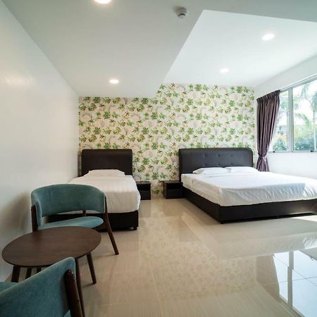 Crystal Garden Hotel  Kuala Lumpur Bagian luar foto