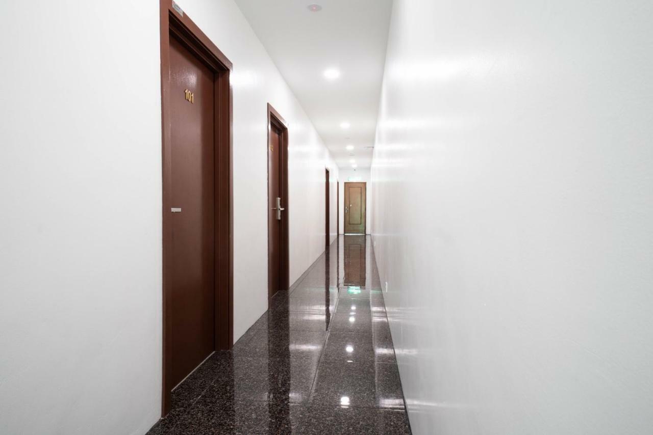 Crystal Garden Hotel  Kuala Lumpur Bagian luar foto